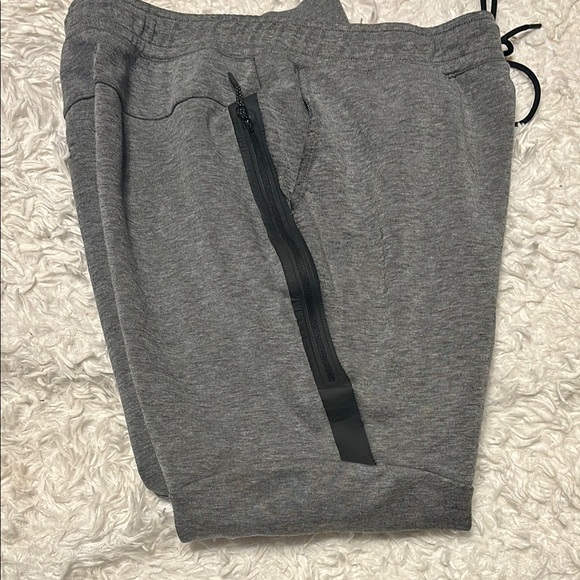 Nike Gray Joggers - Picture 2 of 2